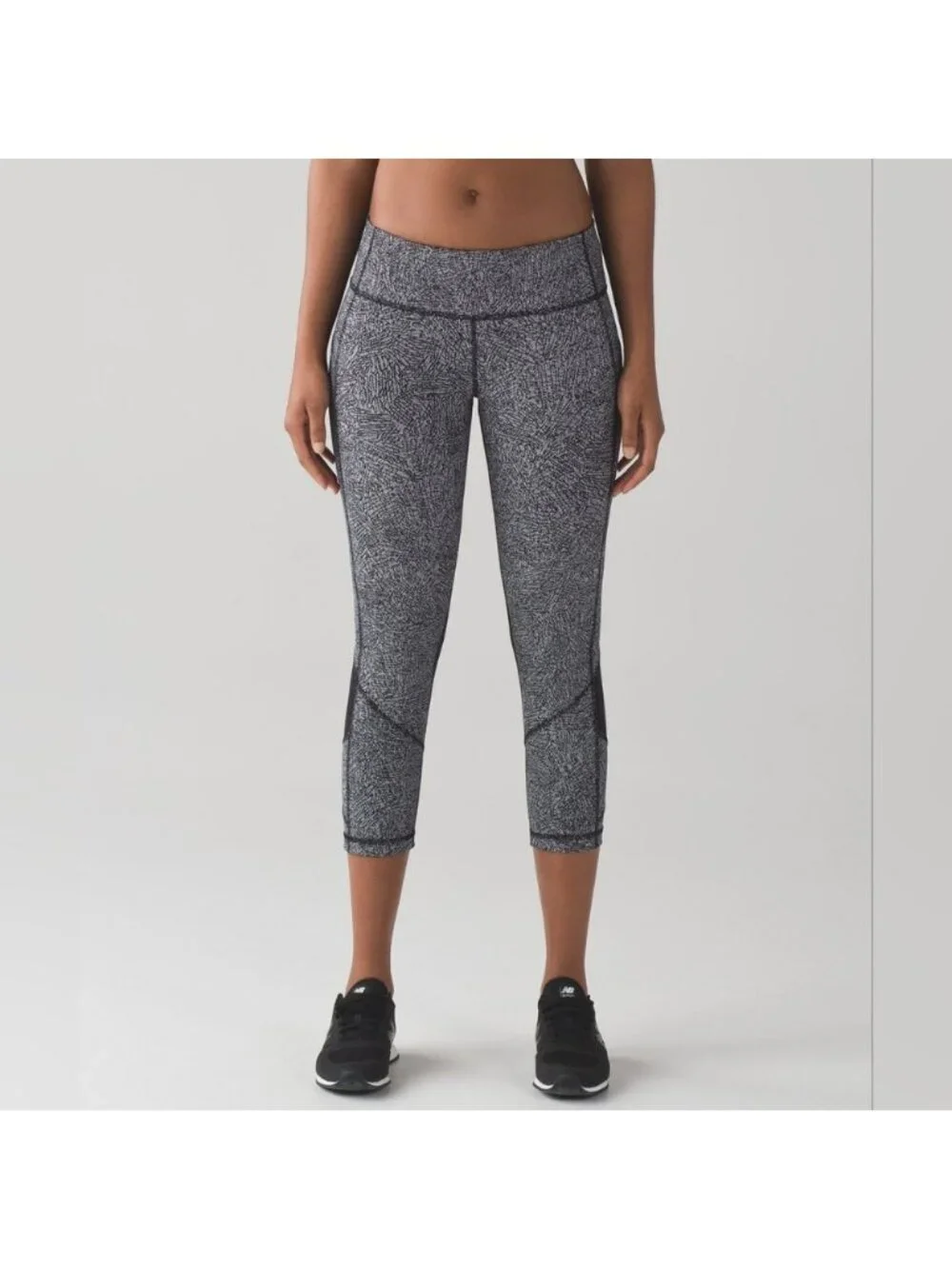 Lululemon Pace Rival Crop Line Up White Black / Black